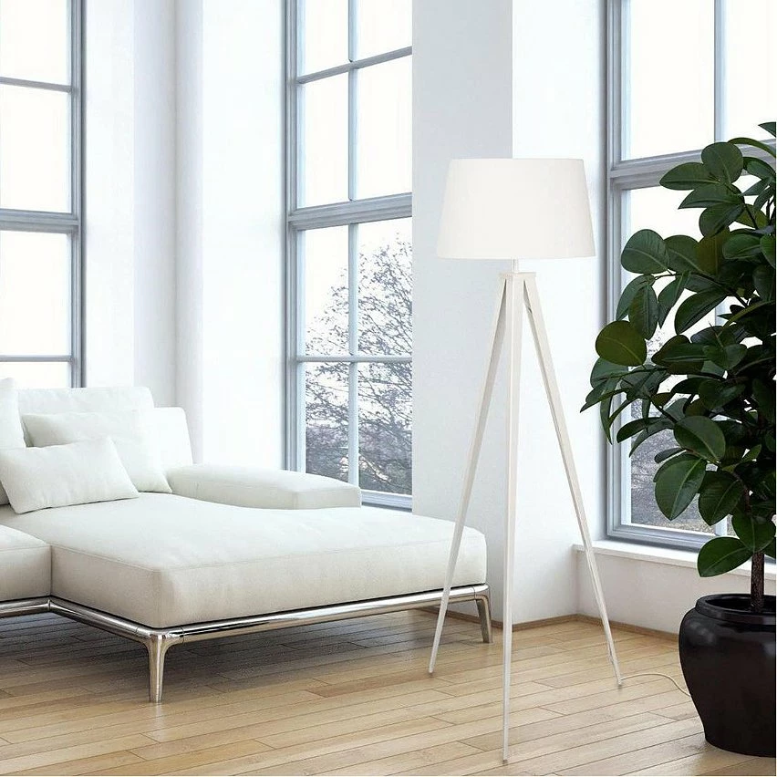 Top 10 🧨 Altobuy CLAYTON - Lampadaire Trépied en Bois et Abat-Jour Tissu Taupe 🔥 4 Top 10 🧨 Altobuy CLAYTON - Lampadaire Trépied en Bois et Abat-Jour Tissu Taupe 🔥 – Image 2