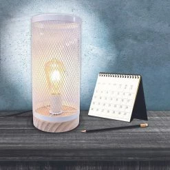 Les meilleures critiques de 😍 The Home Deco Light Lampe cylindrique métal grillagé socle en bois blanc 😀 -Atmosphera Soldes 3664944048886 4