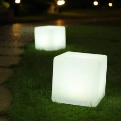 Budget ❤️ Cube lumineuse multicolore solaire 30cm casy c30 - solrgb30 - lumi jardin 🌟 -Atmosphera Soldes 3760119739495 3
