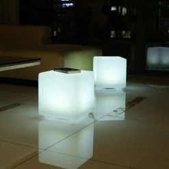 Budget ❤️ Cube lumineuse multicolore solaire 30cm casy c30 - solrgb30 - lumi jardin 🌟 -Atmosphera Soldes 3760119739495 4