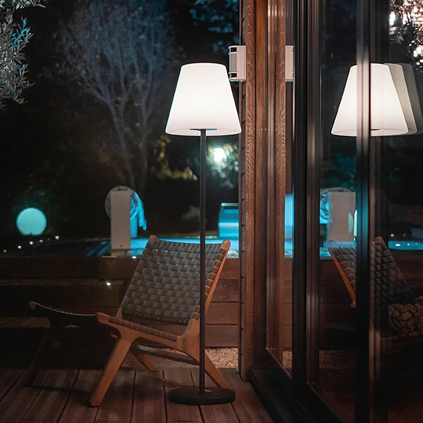 Remise ✨ Lampadaire solaire EZIlight® Solar lamp XL 👏 5 Remise ✨ Lampadaire solaire EZIlight® Solar lamp XL 👏 – Image 3