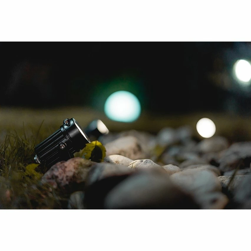 Grosses soldes 😀 Projecteurs solaires EZIlight® Solar multi spot 👍 3 Grosses soldes 😀 Projecteurs solaires EZIlight® Solar multi spot 👍