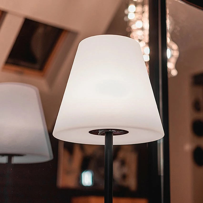 Remise ✨ Lampadaire solaire EZIlight® Solar lamp XL 👏 7 Remise ✨ Lampadaire solaire EZIlight® Solar lamp XL 👏 – Image 5